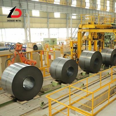 0.5t-25t Peso do rolo SAE 1006 1008 1010 S235jr/SGCC/CGCC/Ss400/A36/S355/Q215/Q235B/Q345b Bobina de aço carbono com buracos