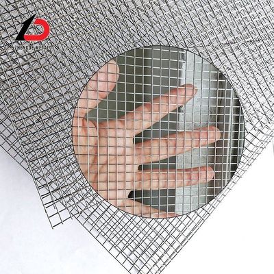 1/2 X 1 1 X 1 Soldado a quente Galvanizado Rede de arame de ferro 16 Gauge Electro Quadrado Furo